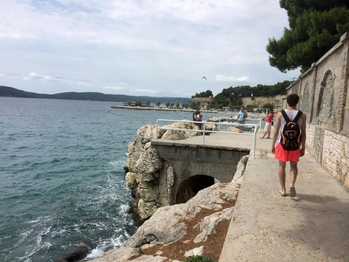 Apartment Ana With Garden, In The Heart Of Split